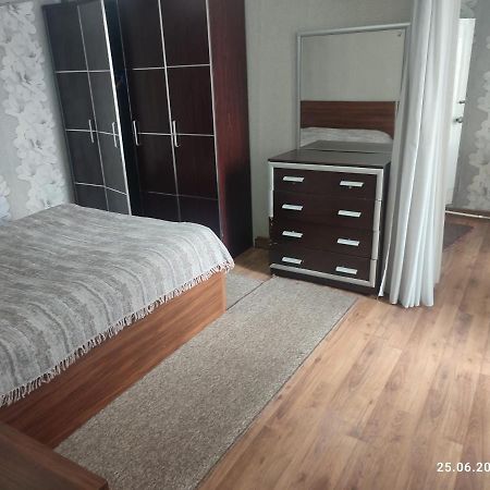 Квартира У Бульвара 1 Μπατούμι Εξωτερικό φωτογραφία
